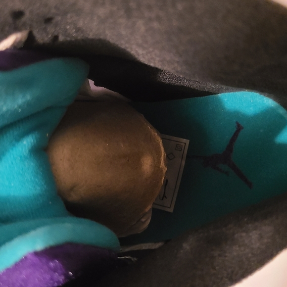 Jordan 5 Retro Grape Men's size 13 Near Deadstock condition, like new - Picture 7 of 10